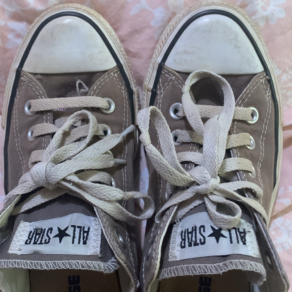 Grey converse men’s size 6
